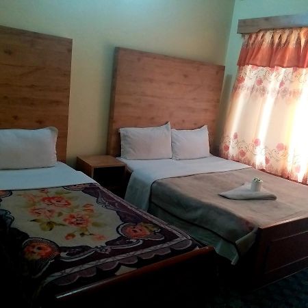 Hotel Marigold Pokhara Exterior photo