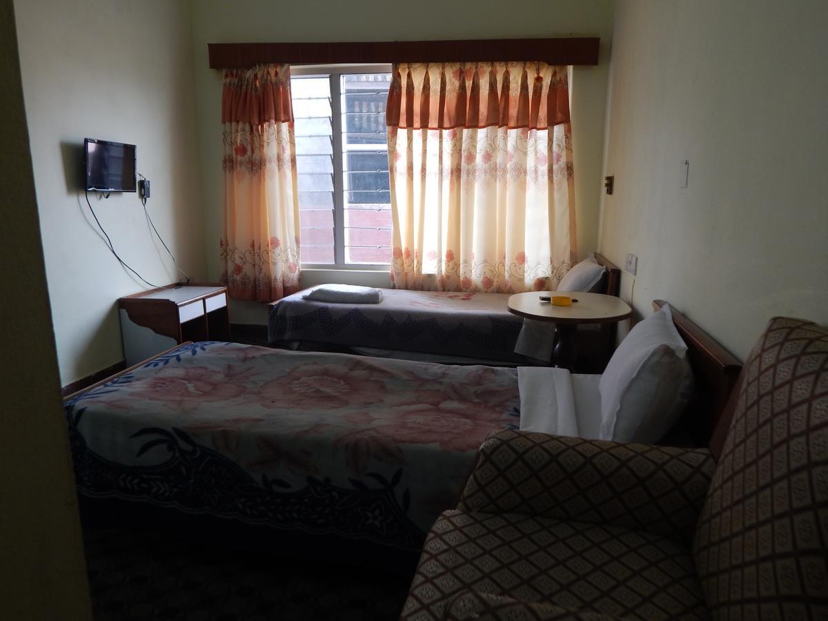 Hotel Marigold Pokhara Exterior photo